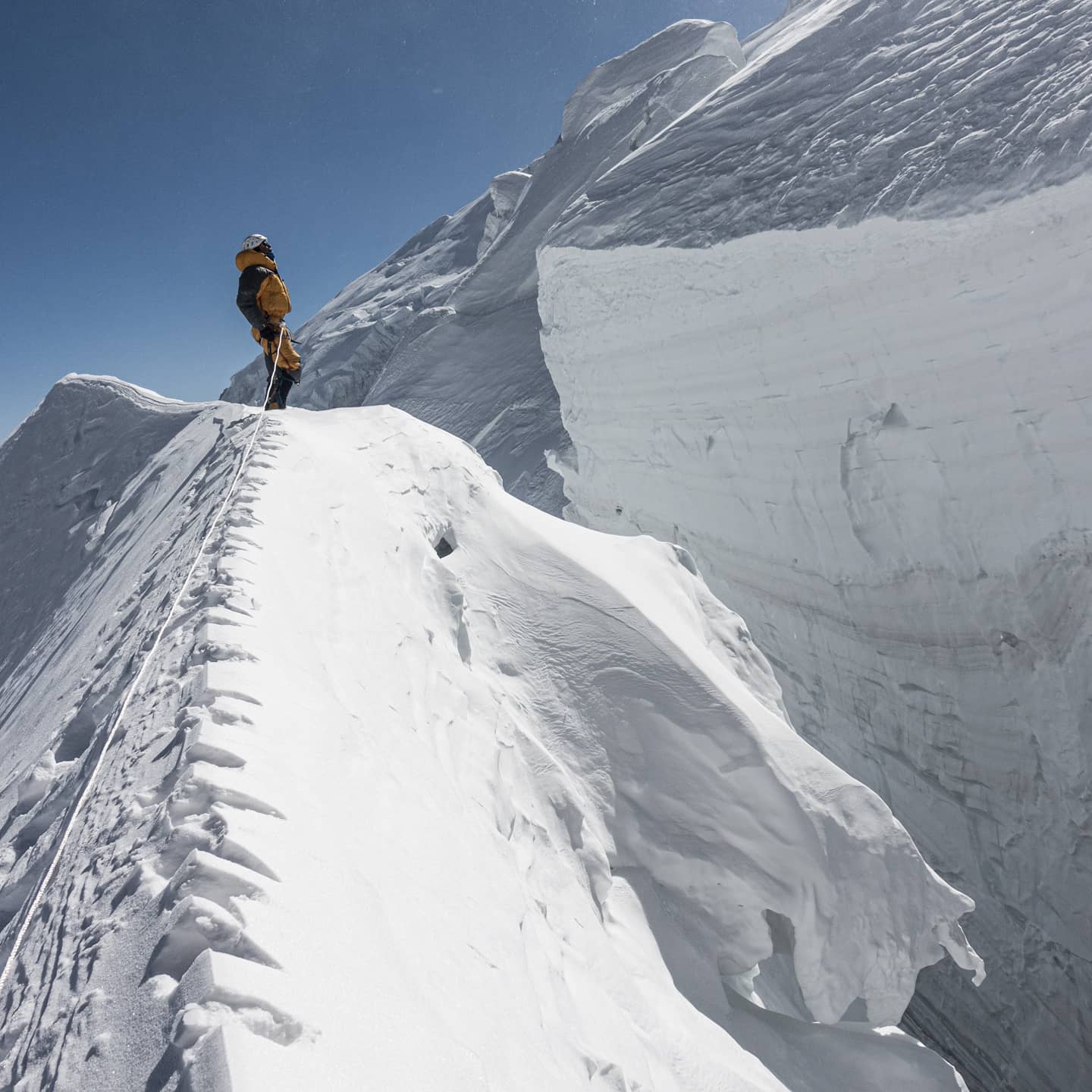 “Non è possibile salire in stile alpino”: Vinayak Jay Malla e Tenji Sherpa rinunciano al Manaslu