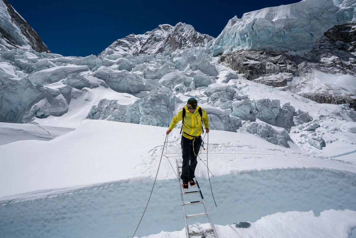 Jon Griffith and Tenji Sherpa to Attempt Everest-Lhotse Traverse